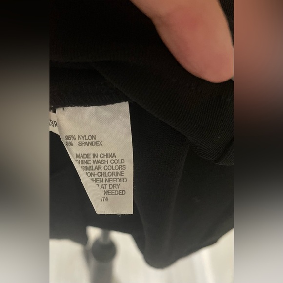 💎 Boston Proper Little black dress Square Neck
Sheath SZ Small EUC - Picture 7 of 7